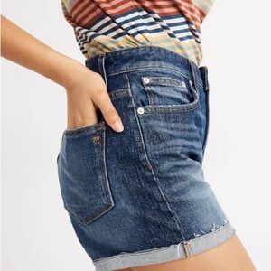 Madewell High-Rise Denim Shorts in Canterdale Wash